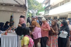 Pemkot Bandung Gelar Pasar Murah, Pengunjung Ngaku Sangat Terbantu: Harga Beras Lagi Mahal