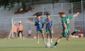 Persebaya tak gentar dengan rekor Persib