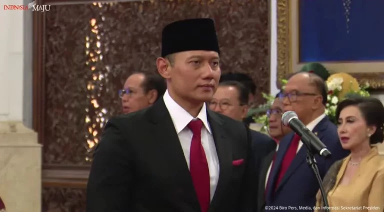 Jokowi Resmi Lantik AHY jadi Menteri ATR/BP