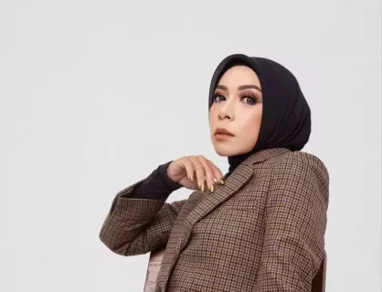 Berikut ini nama-nama yang diprediksi lolos ke Senayan. Sejumlah nama kondang seperti istri Ridwan Kamil hingga penyanyi ternama, Melly Goeslaw