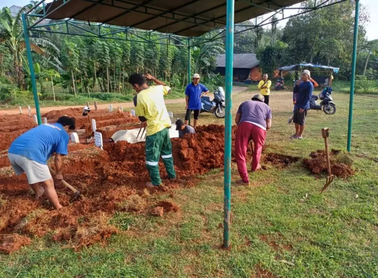 pemkot depok liang lahat