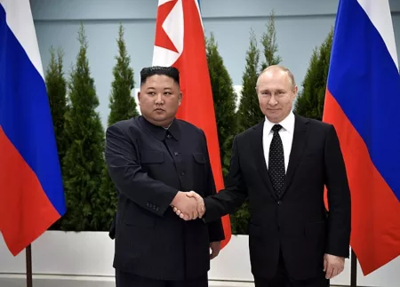 Vladimir Putin dan Kim Jong Un