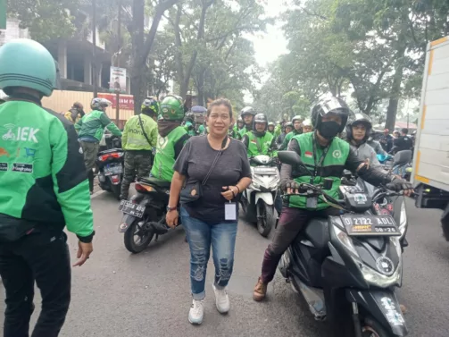 ojek online demo