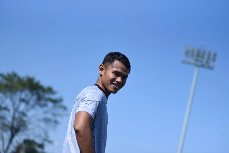 Pemain Persib Bandung Dimas Drajad