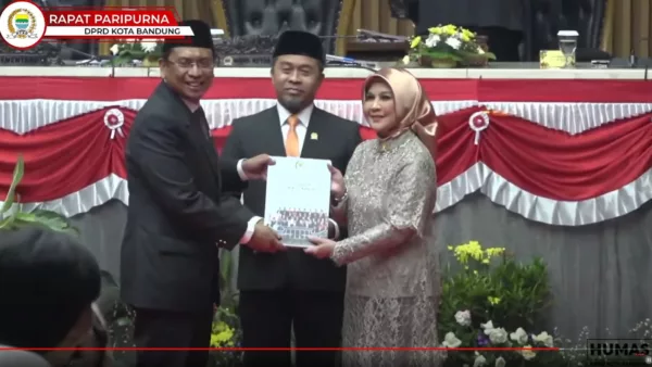 Agus Andi Setiawan dan Maya Himawati Terpilih Menjadi Pimpinan Sementara DPRD Kota Bandung 2024-2029