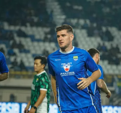 Pemain Persib Bandung Nick Kuipers