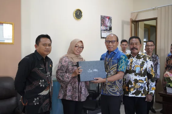 Pemimpin Divisi Corporate Secretary Bank BJB, Widi Hartoto