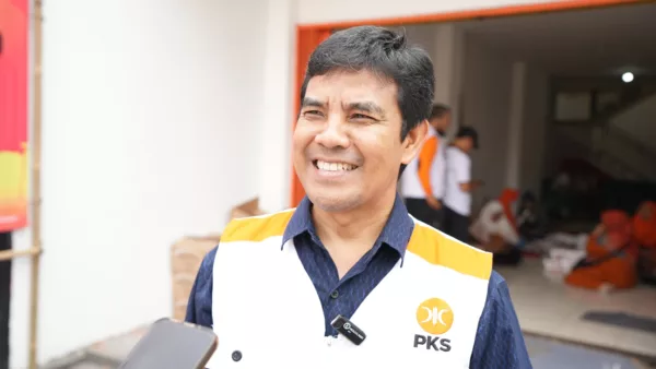 Ketua DPD PKS Kota Bandung Ahmad Rahmat Purnama