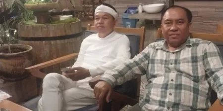 Wakil Ketua DPD Golkar Jabar, Asep Suparman Bersama Calon Gubernur Jawa Barat, Dedi Mulyadi