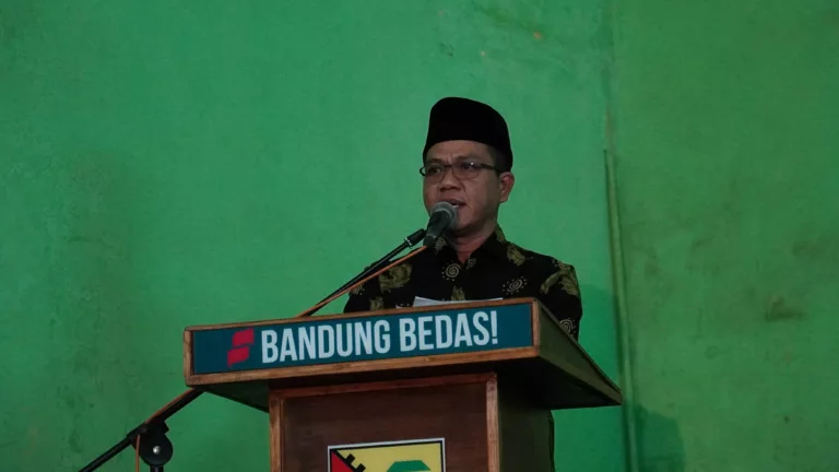 Bupati Bandung, Dadang Supriatna