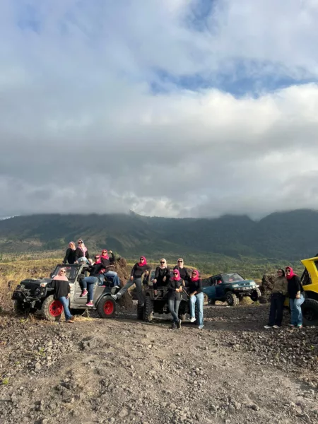 Wisata jeep Gunung Guntur Garut