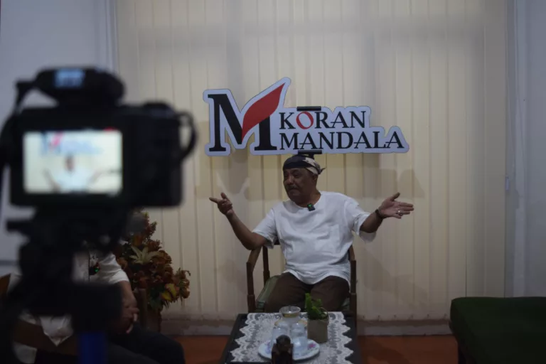 Mantan Ketua DPRD Jawa Barat Eka Santosa di Acara Mandala Talk