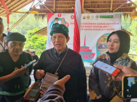 Acep-Gita Didukung Masyarakat Adat dan Budaya, Optimis Menang di Pilgub Jabar