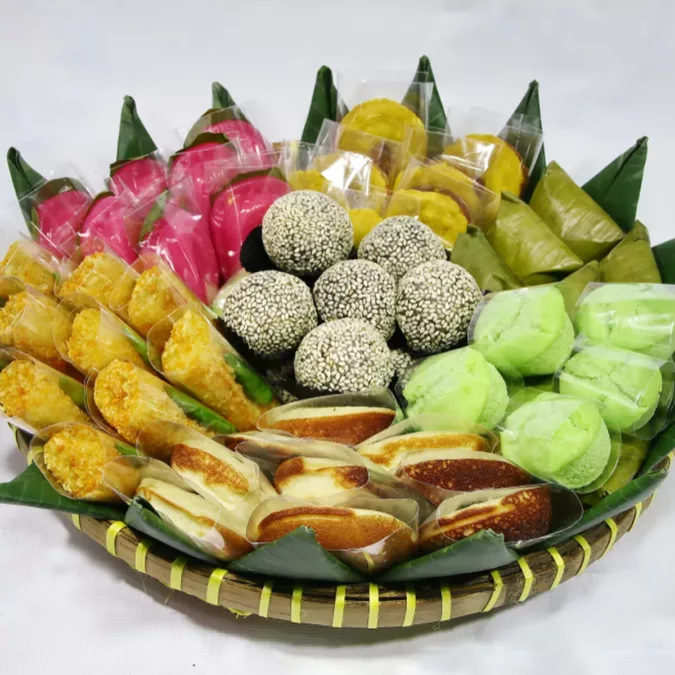 Aneka Kue Basah dan Kue Tradisional