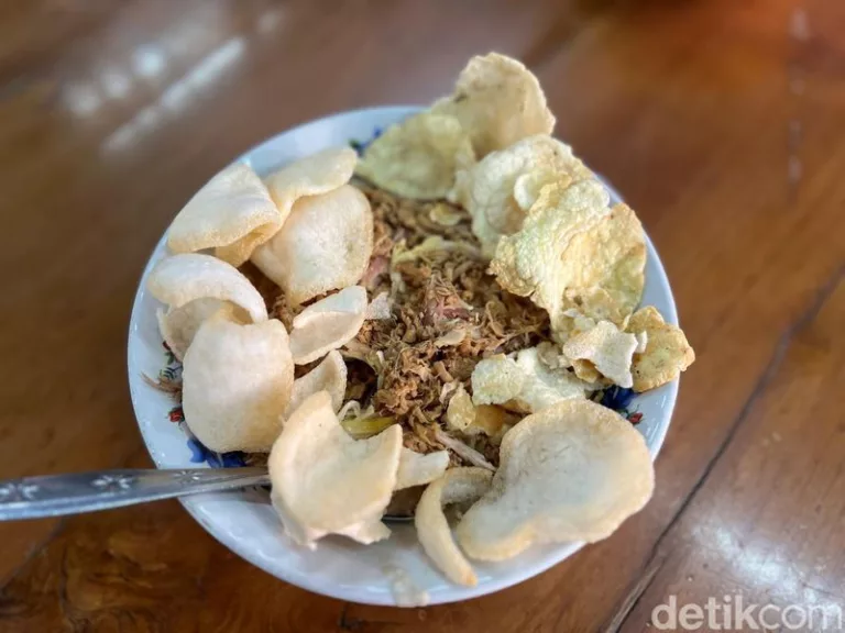 Bubur Ayam Haji Mabrur Kenikmatan Sejak Dulu di Bandung