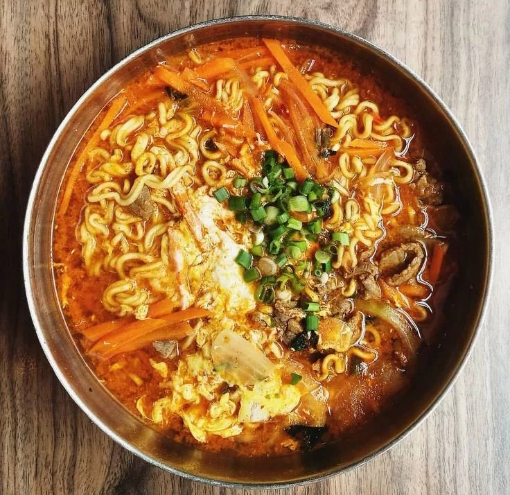 Korean food Ramyeon (Pinterest)