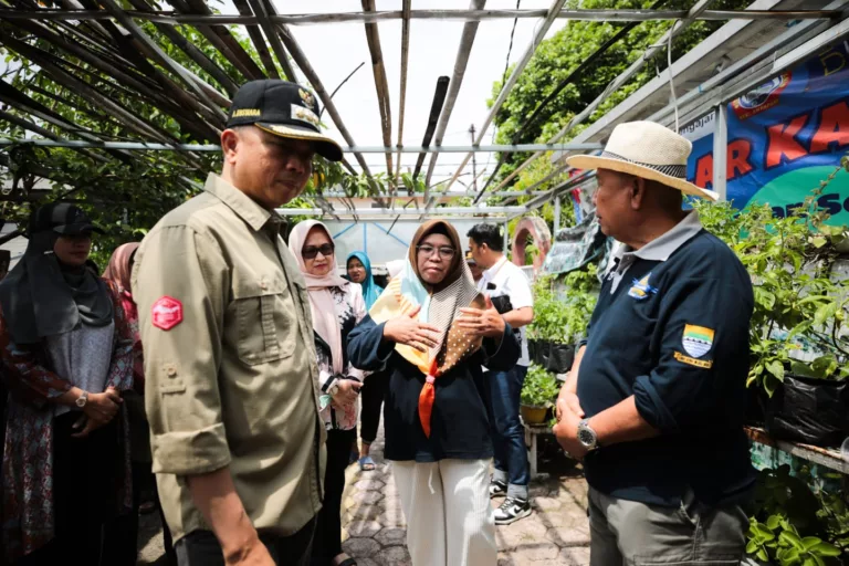 Pengelolaan Sampah Terintegrasi di Bandung