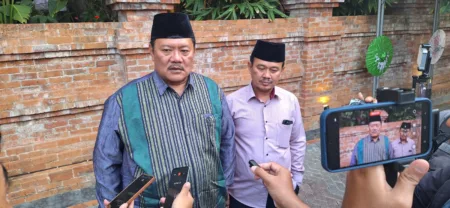 Sekretaris DMI Jabar Sambangi Dedi Mulyadi di Lembur Pakuan