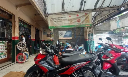 Bengkel motor murah Ciwastra dan Margacinta Bandung