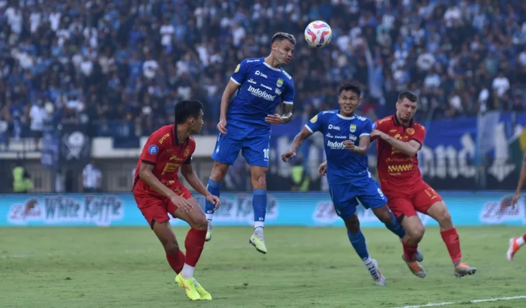 Head to Head Persib Bandung vs Semen Padang, Maung Bandung Diunggulkan