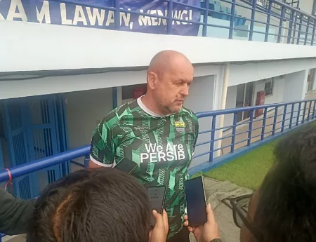 Setelah Melakukan Pengecekan Langsung, Begini Kondisi GBLA Kata Bojan