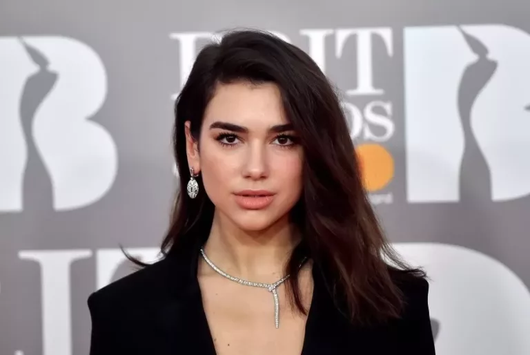 Jadwal dan aktivitas di konser Dua Lipa Jakarta