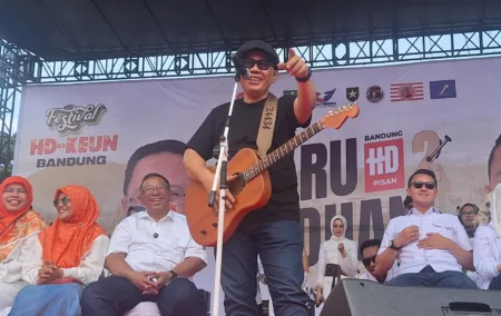 Lagu 'Teteh' Doel Sumbang Jadi Jingle Pilkada 2024 dan KPU Kota Bandung