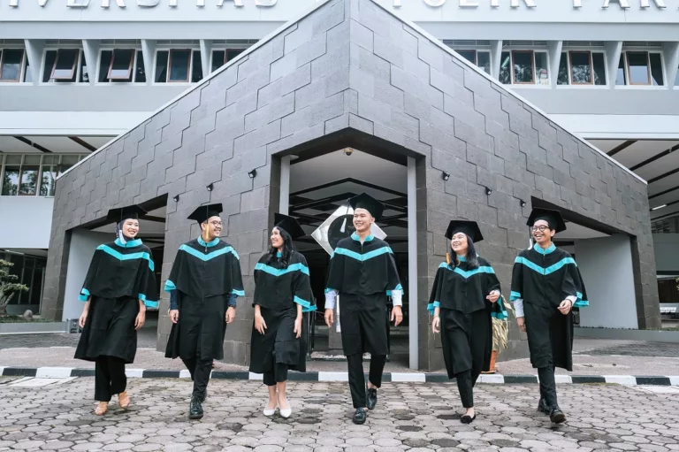 Rektor UNPAR Bandung Pastikan Wisuda Tetap Berjalan Meski Ada Ancaman Teror Bom