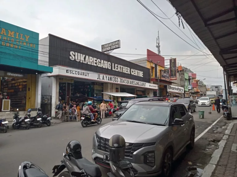 Pusat Kerajinan Kulit Sukaregang Garut Masih Sepi di Musim Libur