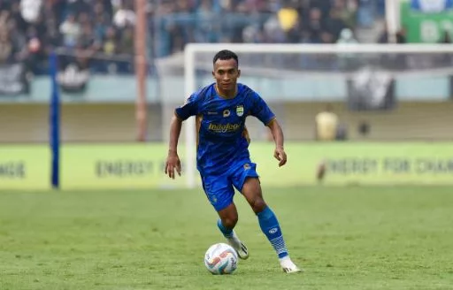 Robi Darwis bisa gantikan Dado saat Persib tantang Persis Solo