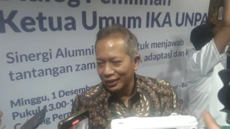 Wamen Koperasi Terpilih Sebagai Ketua Umum IKA Unpad