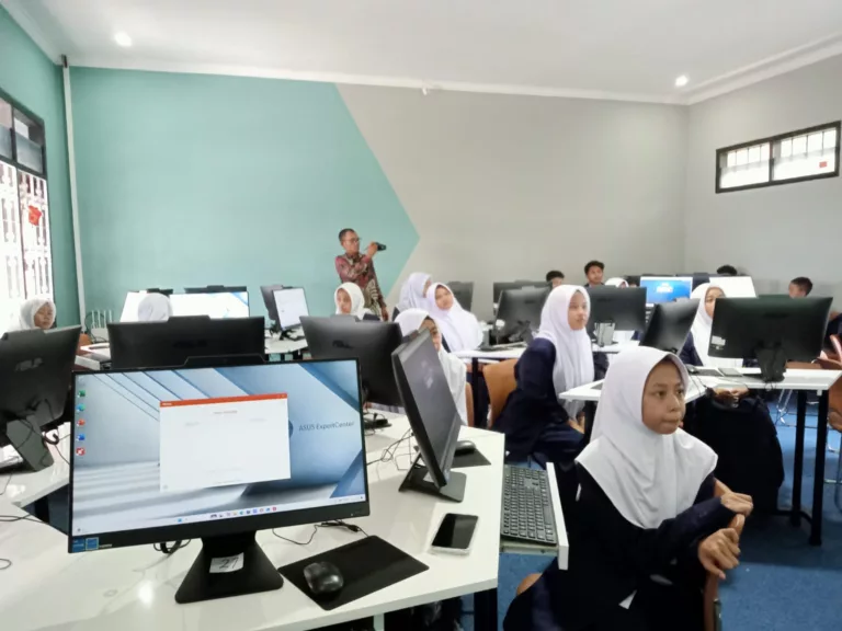 Mts Al Musaddiyah Laksanakan Diseminasi Madrasah Digital Learning (MDL)