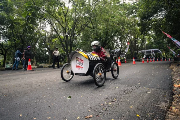 Lomba Kereta Peti Sabun