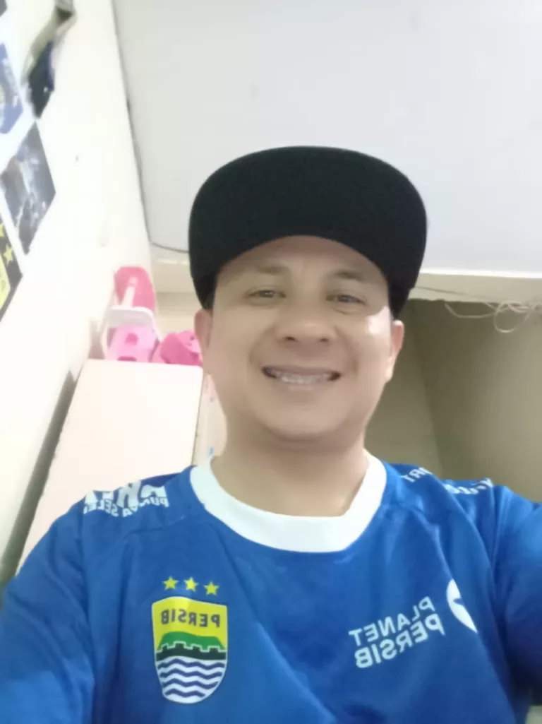 Bobotoh Persib Bandung Uus Sofyan