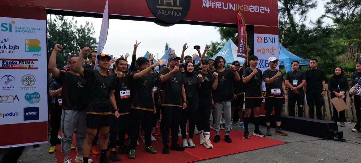 Fun Run perdana sejauh 5 kilometer ini diikuti 500 peserta