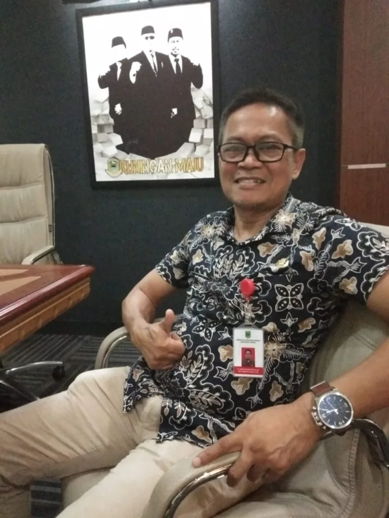 Dr. Ir. Ukas Suharfaputra, MP.