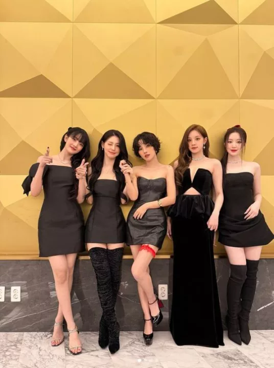 (G)I-DLE (sumber: @official_g_i_dle)