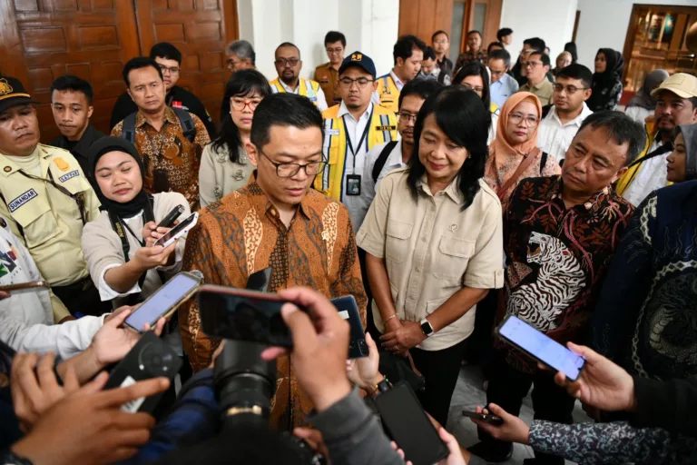 Sekda Jabar dan Wakil Menteri PU, Bahas Perbaikan Gedung Merdeka dan Museum KAA