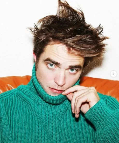 Aktor Mickey 7 Robert Pattinson (IG/theofficialpattinson)