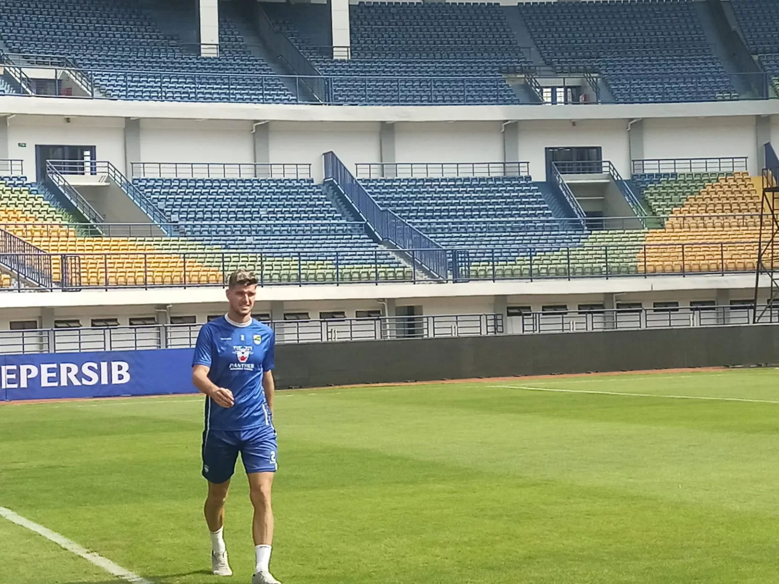 Begini Ungkapan Bek Persib, Terkait Striker Yang Dimiliki PSM Makassar