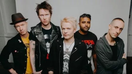 Hampir Tiga Dekade SUM 41 Resmi Bubar