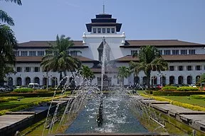 Gedung Sate (Wikipedia)