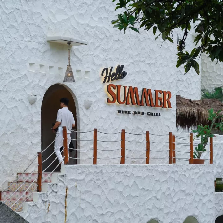 Hello Summer Cafe (IG/@hellosummer.idn)