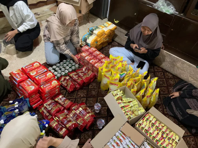 Yayasan Salamiyah Bagikan Sembako Sambut Ramadhan Penuh Berkah