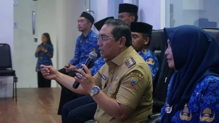 Yudia Ramli Pamit ke Lurah dan Camat Sumedang