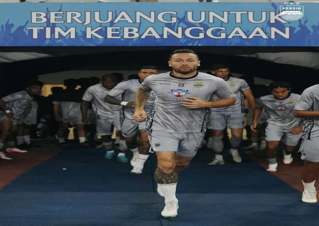 Skor 0-0 mewarnai jalannya babak pertama pada laga Persib Bandung vs Madura United