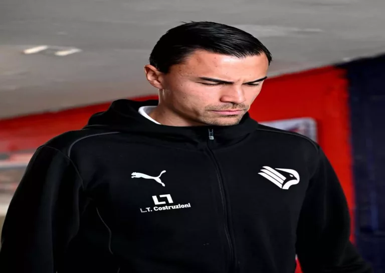 Emil Audero Mulyadi tampil gemilang bersama Palermo di Serie B