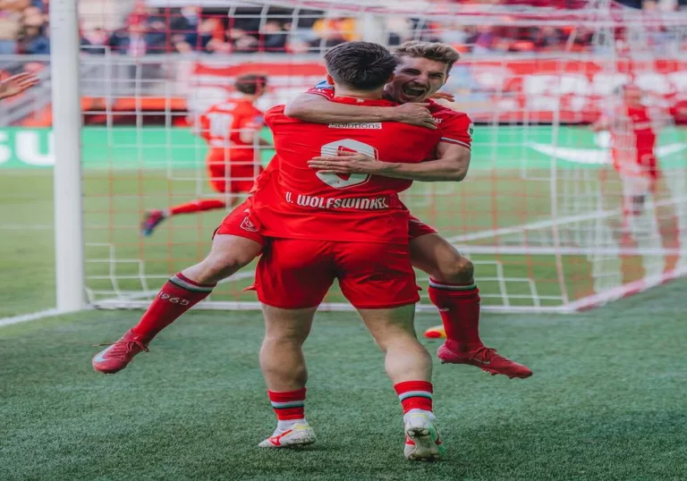 FC Twente kalahkan NEC Nijmegem dengan skor 2-0