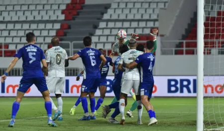 PSIS vs Persib Bandung : Maung Bandung Kokoh Di Puncak, Setelah Kalahkan Mahesa Jenar