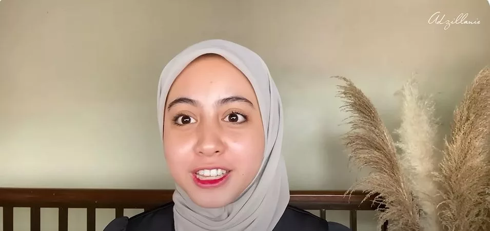 Adzillanie Izzati bagikan rekomendasi skincare untuk skin barrier